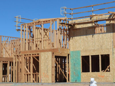 How a Construction Lawyer Protects Your Projects and Profits